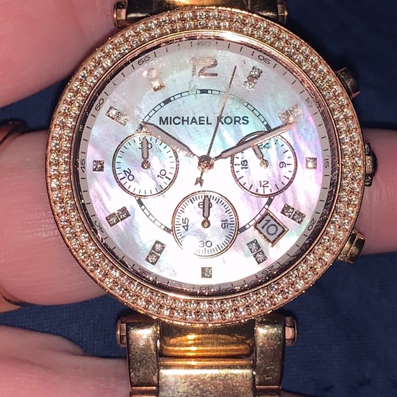 Michael Kors Watch - Picture 2 of 3